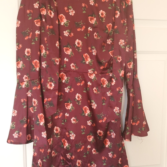 Lea and Viola floral shift dress - Picture 4 of 5